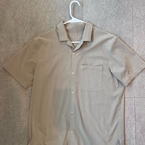 Lululemon Button down Vacation shirt. Large